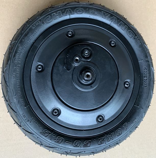 STREETBOOSTER Vorderrad mit Trommelbremse (Two/Sirius)