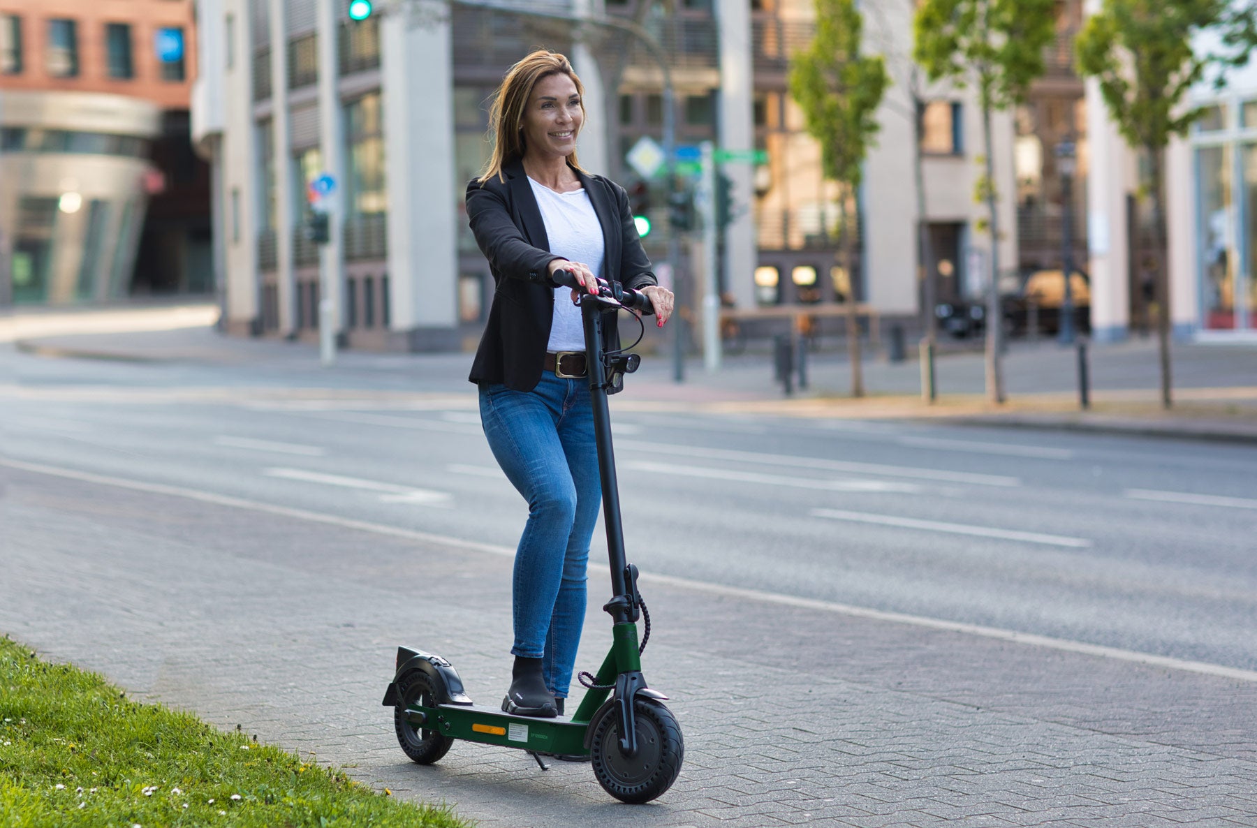E-Scooter ePF-1 PRO "British Racing Green" mit Straßenzulassung.